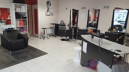 Bovin Sophie, Salon de Coiffure à Oust-Marest