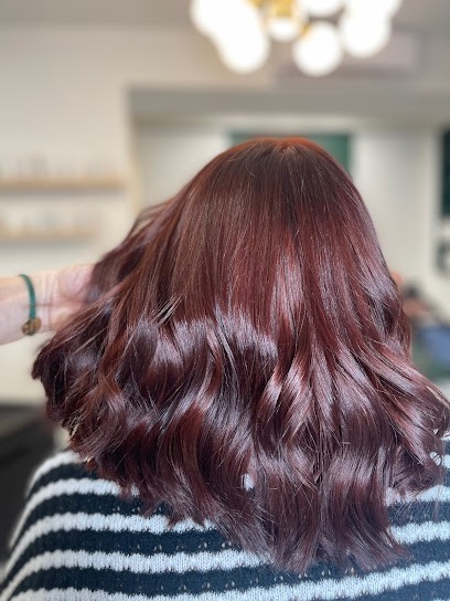 La Maison Des Filles, Salon de Coiffure à Roanne