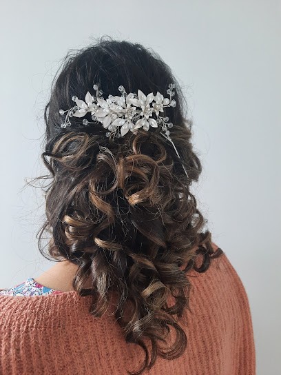 Coiff'Hair...Zen, Coiffeur à Domicile à Saint-Méen-le-Grand