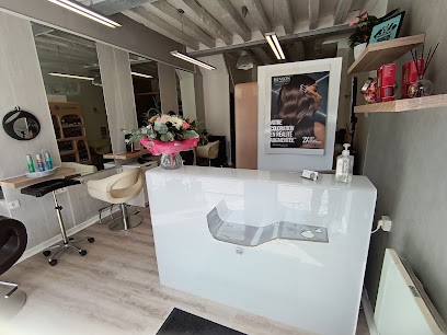 L'éclat Du Cheveu, Salon de Coiffure à Neuville-aux-Bois