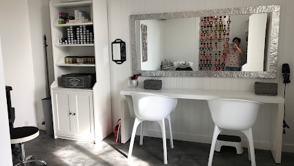 Cathy Coiffure, Salon de Coiffure à Saintes