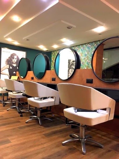 DG Coiffure, Salon de Coiffure à Gradignan