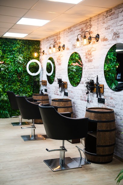 Chez Léo, Salon de Coiffure à Voiron