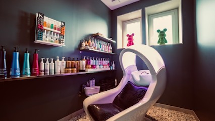 L'Atelier By Etienne K, Salon de Coiffure à Dole
