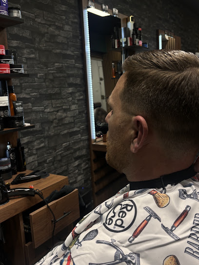 Barber240 — Coiffeur Et Barbier Sans Rendez-Vous À Saint-Jean Barbier à Saint-Jean