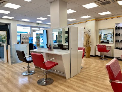 Camille Albane - Coiffeur Vernon, Salon de Coiffure à Vernon