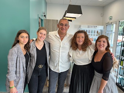 Les Ciseaux d'Or • Coiffeur à Guichen, Salon de Coiffure à Guichen