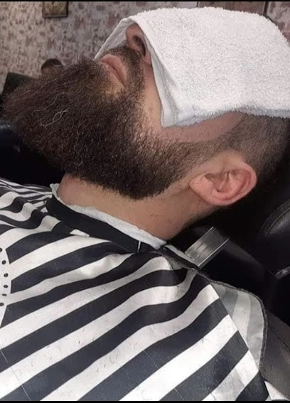 Coiffeur Barbier Le Symbole, Salon de Coiffure à Wattrelos