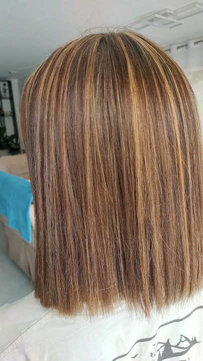 Coiff et Merveille, Coiffeur à Domicile à Saint-Victor-de-Morestel