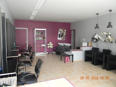 ROYAL COIF', Salon de Coiffure à Randan