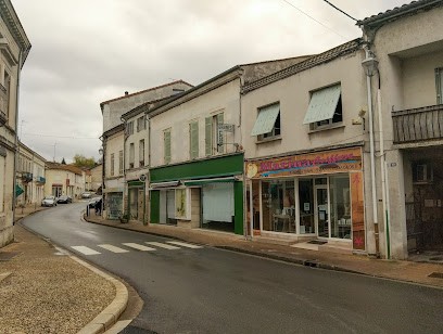 Salon Marina, Salon de Coiffure à Montguyon