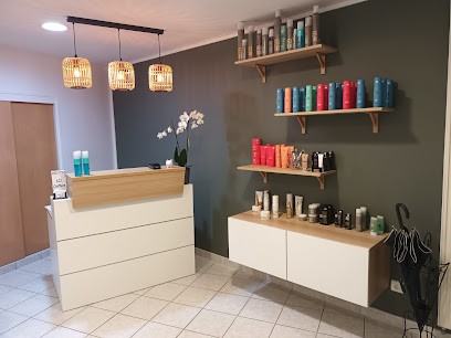 LCJ Coiffure, Salon de Coiffure à Pont-Hébert