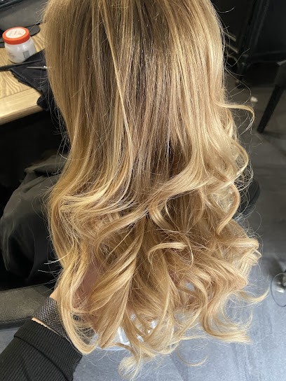 Les Nuances De Maylis, Coiffeur à Domicile à Bruges