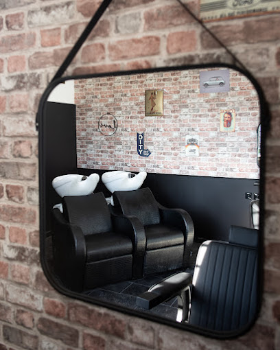 Les Ciseaux Coiffeur à Cestas