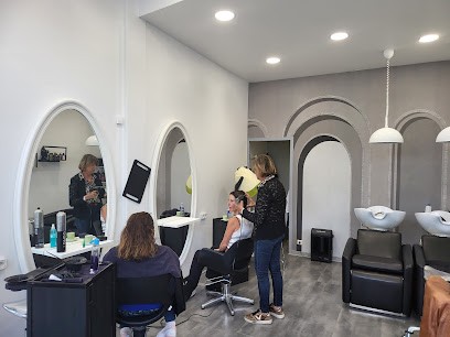 La Différence coiffure, Salon de Coiffure à Angresse