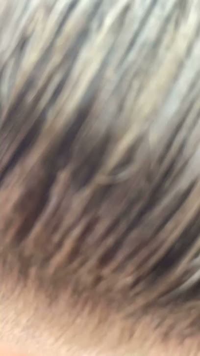 Aux Coups De Ciseaux Coiffeur à Saint-Orens-de-Gameville