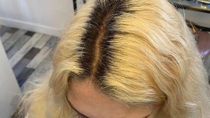 Coiffure Corinne Relooking, Coiffeur à Domicile à Reims