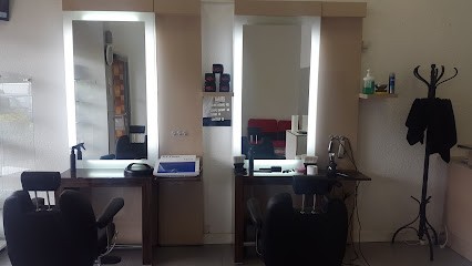 New Coiff Coiffure Homme., Salon de Coiffure à La Celle-Saint-Cloud