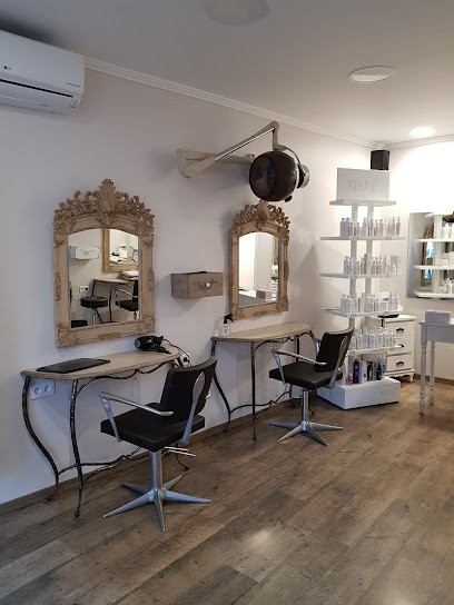Le Salon, Salon de Coiffure à Menton
