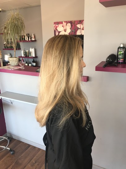 De La Couleur Dans L'hair Salon De Coiffure, Salon de Coiffure à Carpentras