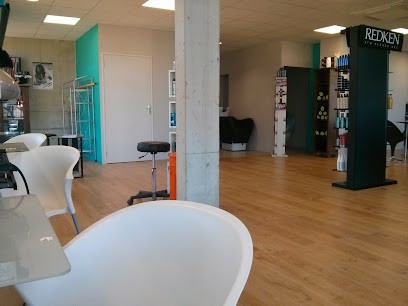 Studio 223 Coiffeur Conseil, Salon de Coiffure à Renaison