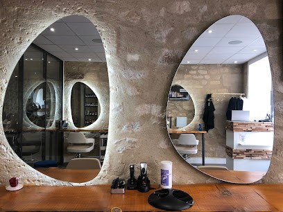 Un R De Famille, Salon de Coiffure à Saint-Germain-en-Laye