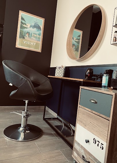 L'atelier 37 Coiffeur-conseil, Salon de Coiffure à Abrest