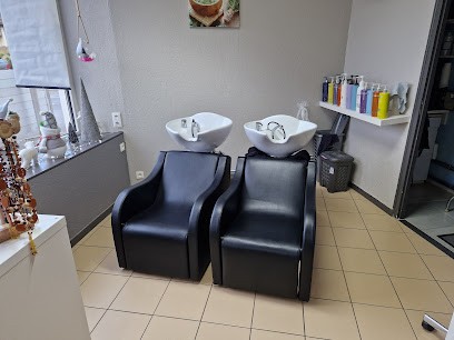 Meche Rebelle, Salon de Coiffure à Argenton-l'Église