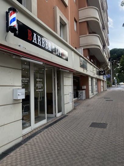 Barber City Coiffeur Avec Ou Sans Rendez-vous., Salon de Coiffure à Menton