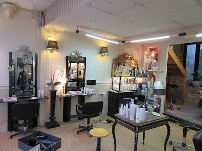 Le Salon..Courant d'Air, Salon de Coiffure à Plouaret