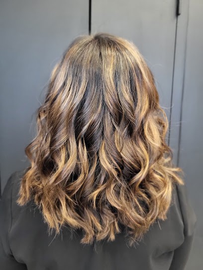 Hair-City, Salon de Coiffure à Châteauneuf-les-Martigues