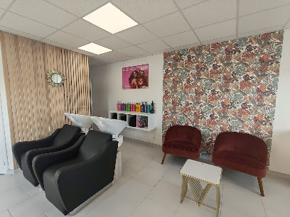 Le Salon De Cécile, Coiffeur à Sommervieu