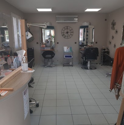 Salon de coiffure Angélique, Salon de Coiffure à Magnac-Laval