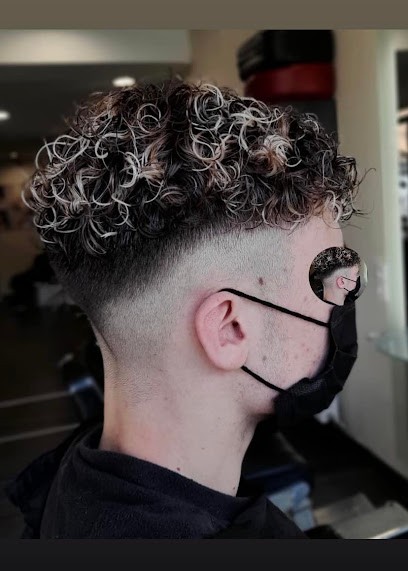 Delphine Coiffure Mixte, Salon de Coiffure à Villeneuve-d'Ascq