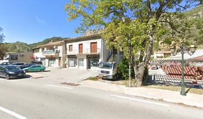 Michelozzi Christelle Christelle, Salon de Coiffure à Puget-Théniers
