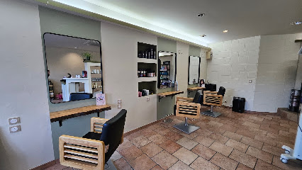 Elegance Capillaire Coiffeur à Rilhac-Rancon