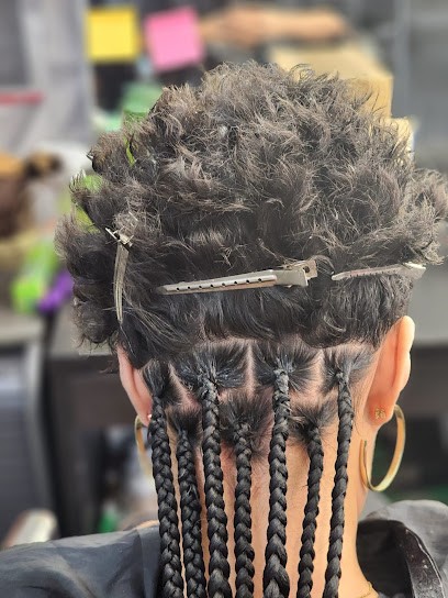 Coiffure De La Nacelle El Amraoui EI Miloud, Salon de Coiffure à Corbeil-Essonnes