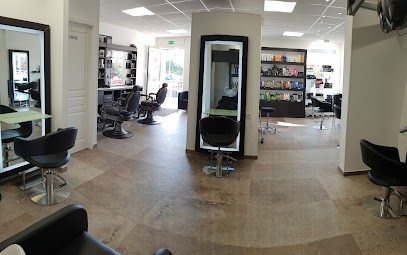 J And J, Salon de Coiffure à Diémoz