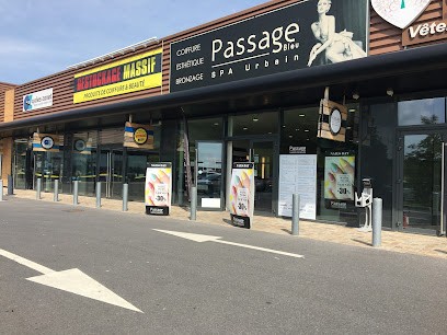 Passage Bleu, Salon de Coiffure aux Ayvelles