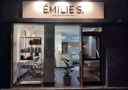 Émilie S. Coiffure Coiffeur à Tournon-sur-Rhône