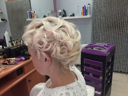 Jover Gonzalez Danielle, Salon de Coiffure à Cers