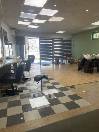 Eleven Coiffure Coiffeur à Montpezat