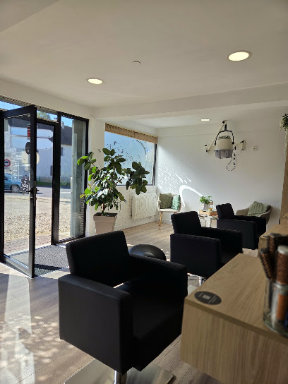 By Marion - Maître Artisan Coiffeur Coiffeur à Oulins