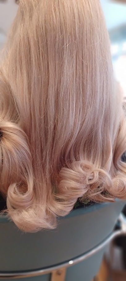 Balayalchemy, Salon de Coiffure à Caumont-sur-Durance