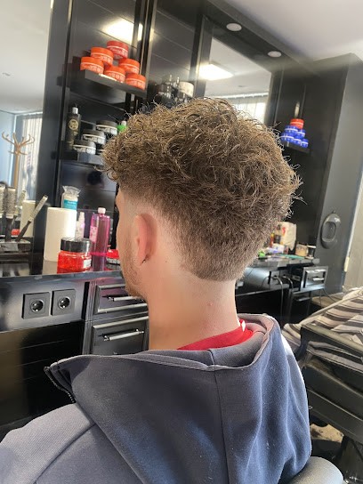 Premium Barber Shop Egly Ollainville, Barbier à Égly