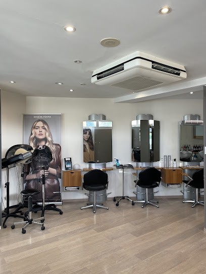 Coif’art, Salon de Coiffure à Verrières-le-Buisson