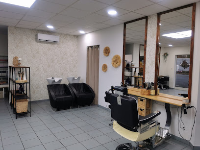 Élégance - Salon De Coiffure Coiffeur à Montendre