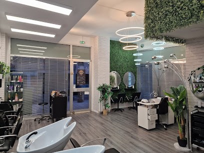 VALÉRIE NAILS BY LA LOGE COIFFURE, Salon de Coiffure à Saint-Laurent-du-Var