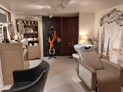 Le Salon Prive : Coiffure - Head Spa - Annecy Vieugy Coiffeur à Annecy