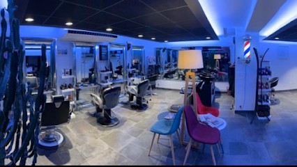 Loft Salon By Redken, Salon de Coiffure à Redon